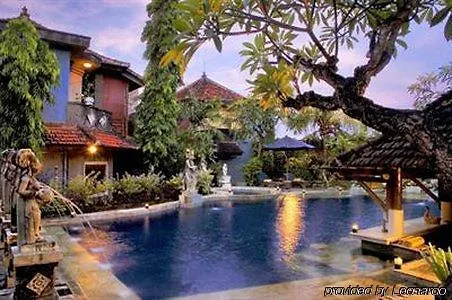 Putri Bali Suite Villa Seminyak