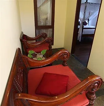 Putri Bali Suite Villa Seminyak