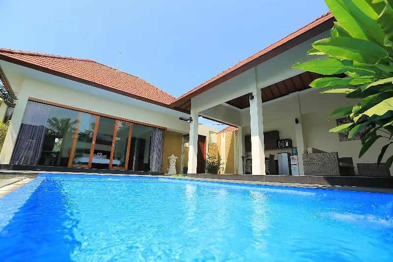 Putri Bali Suite Villa Seminyak   Seminyak (Bali)
